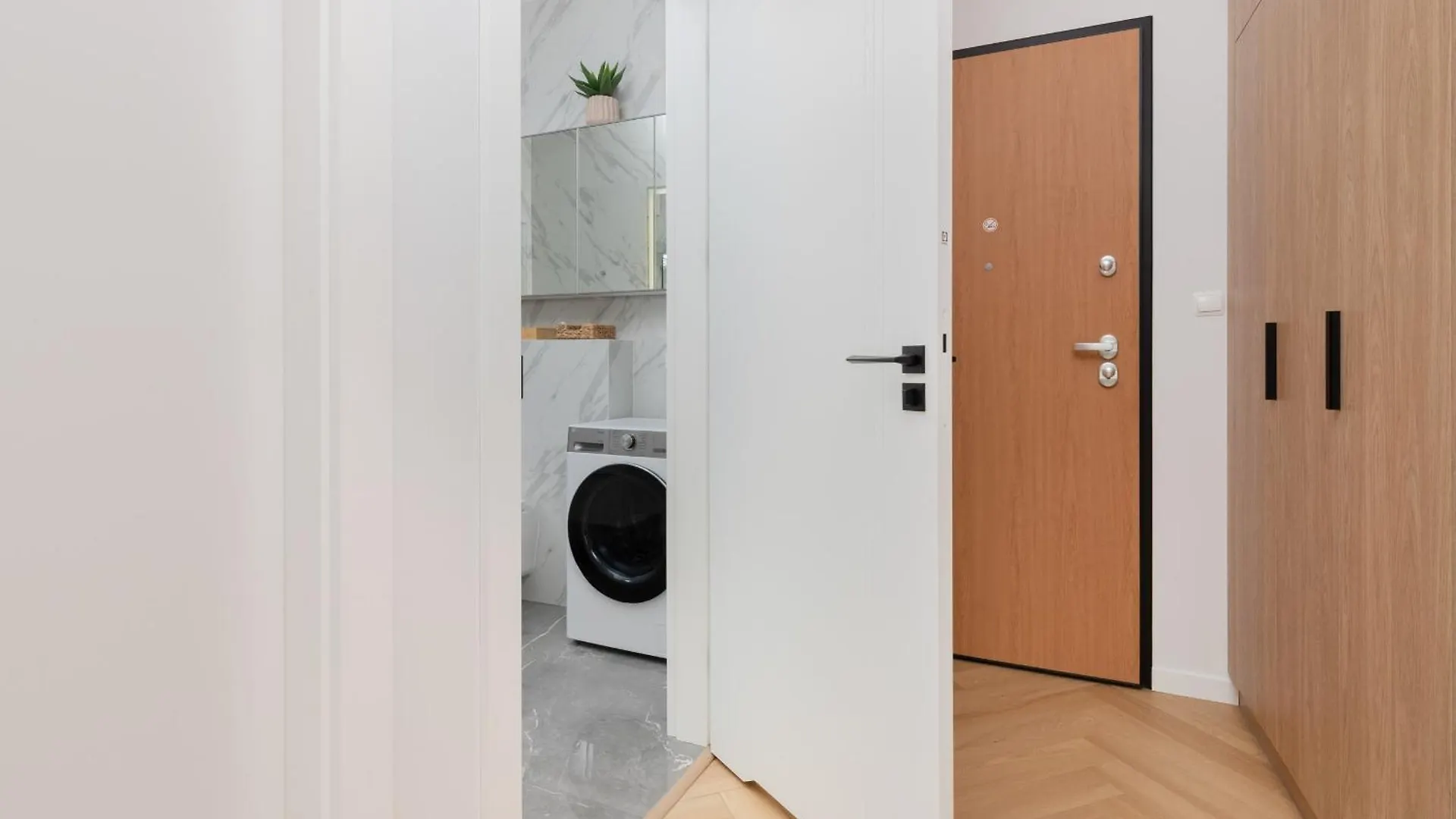 Garnizon Apartment Hemara In Gdansk Wrzeszcz By Noclegi Renters 0*,  Poland